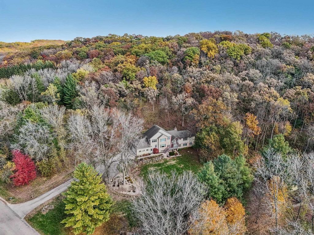 Photo of 4494 Oak Valley ROAD, Cross Plains, WI 53528 (MLS # 2015754)