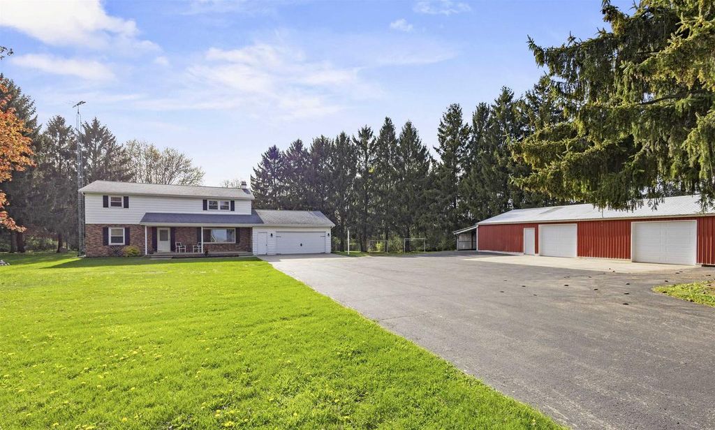 Photo of 6911 Fahley ROAD, Oshkosh, WI 54904 (MLS # 50325270)