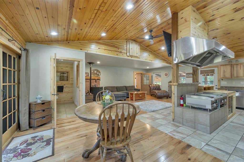 Photo of N8563 Bluebird LANE, Crivitz, WI 54114 (MLS # 50330077)