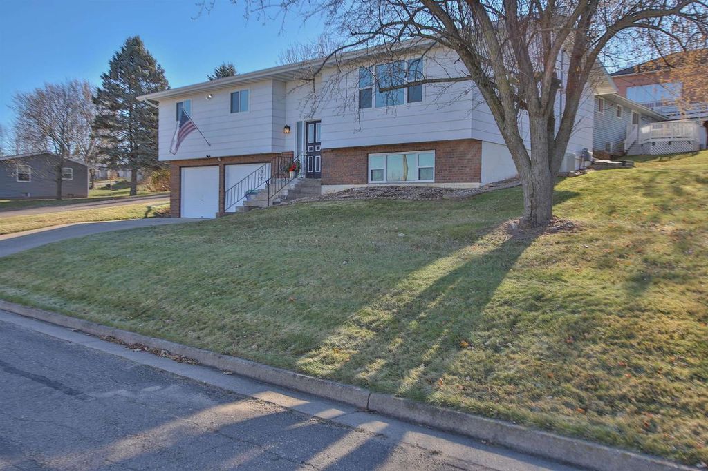 Photo of 1005 5th STREET, Marathon, WI 54448 (MLS # 22600691)