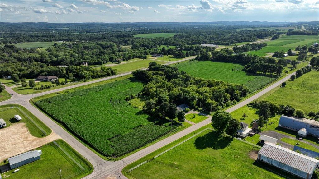 Photo of 0 Hamlet Ave/Hwy 16, Sparta, WI 54656 (MLS # 1954622)