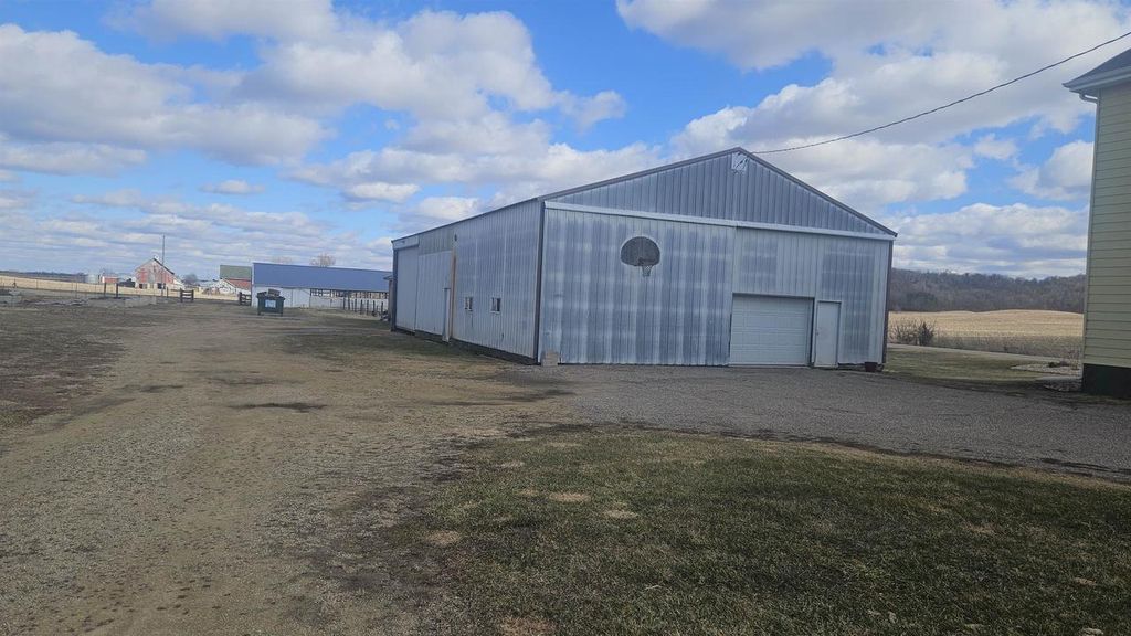 Photo of E10056 County C ROAD, North Freedom, WI 53951 (MLS # 2019063)