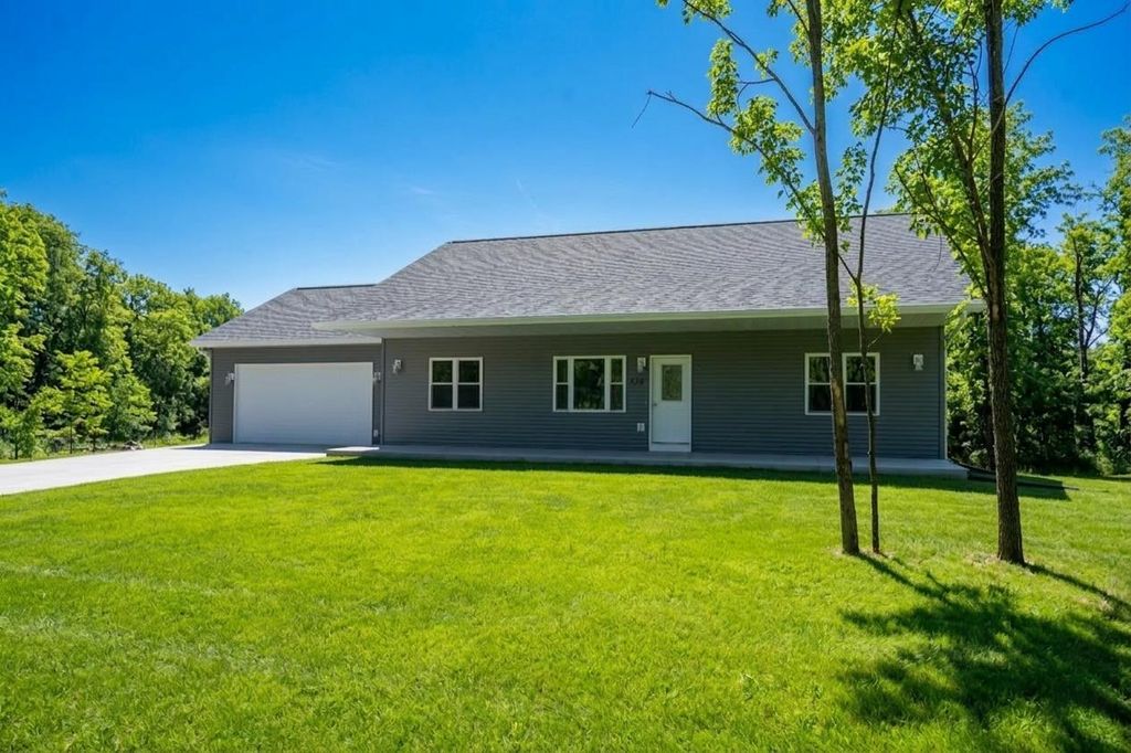 Photo of 511 Oak Grove DRIVE, Necedah, WI 54646 (MLS # 2018379)