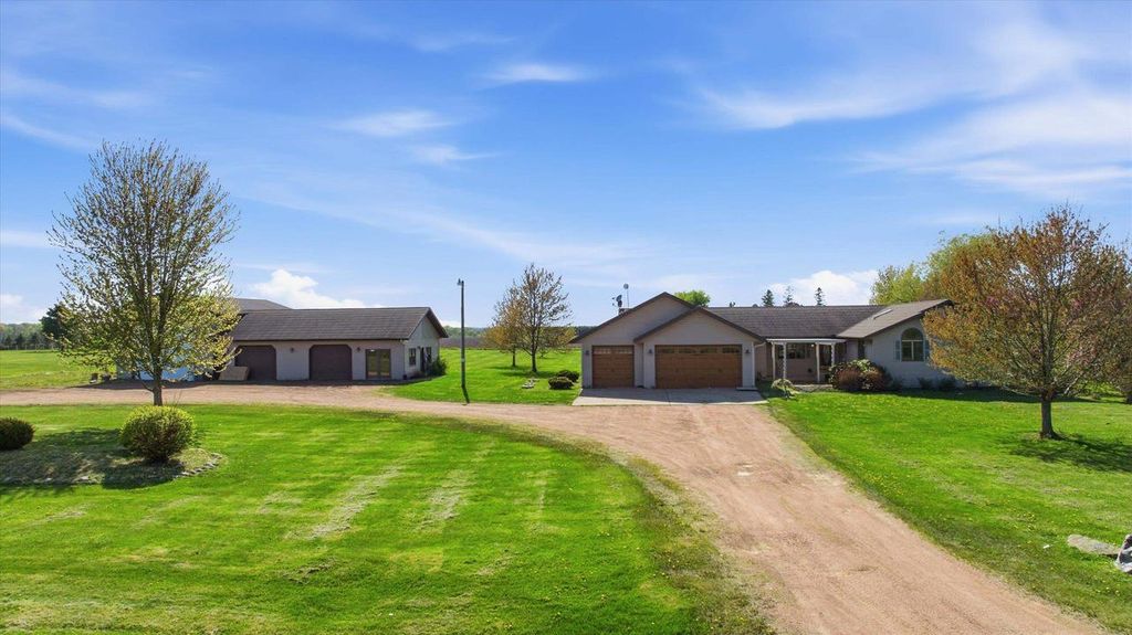 Photo of 207900 Abe Lincoln AVENUE, Marshfield, WI 54449 (MLS # 22602211)