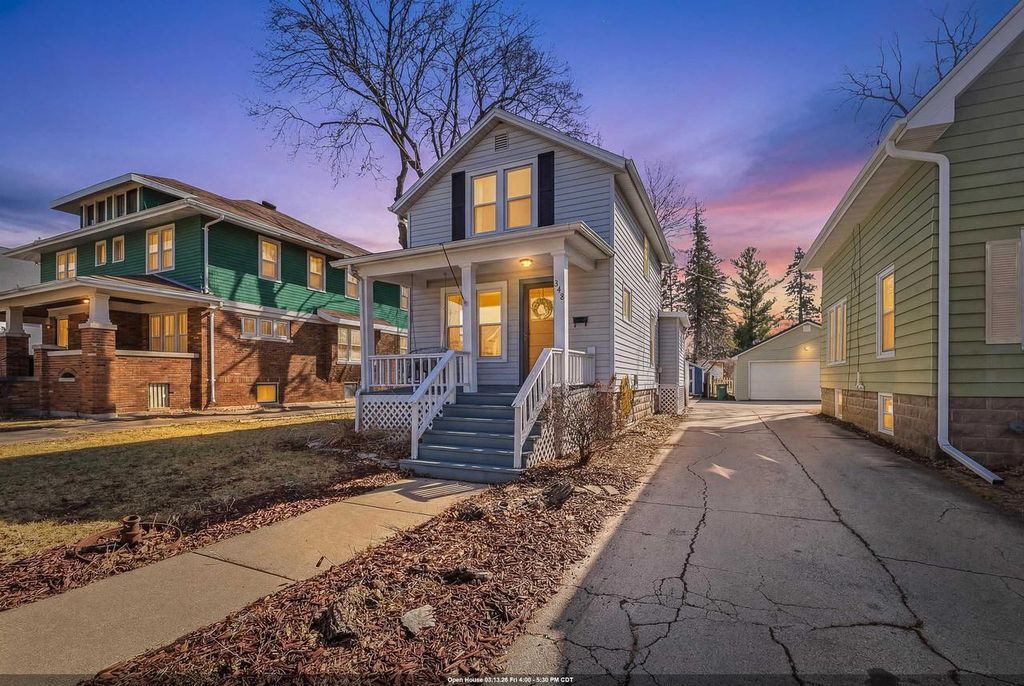 Photo of 348 E 2nd STREET, Fond Du Lac, WI 54935 (MLS # 50322070)