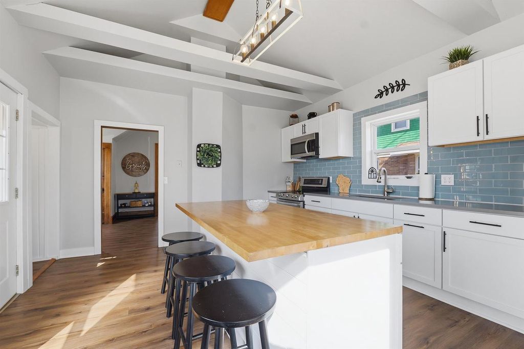 Photo of 348 E 2nd STREET, Fond Du Lac, WI 54935 (MLS # 50322070)