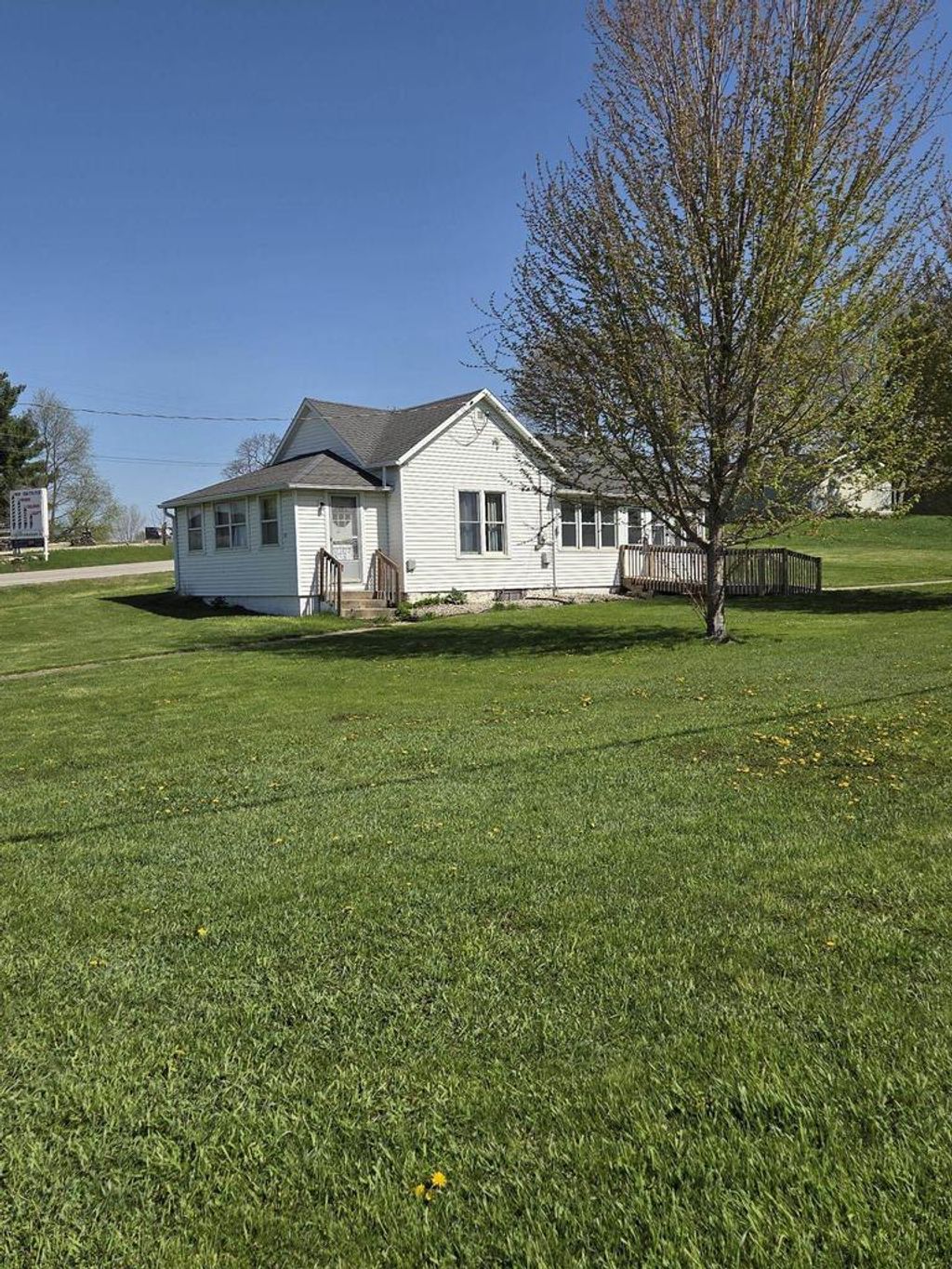 Photo of 525 W Water STREET, Shullsburg, WI 53586 (MLS # 2021689)