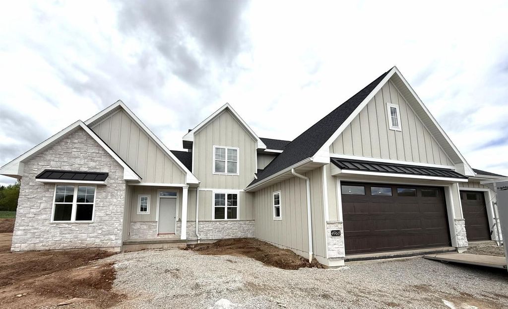 Photo of 4968 Big Sky, De Pere, WI 54115 (MLS # 50325839)