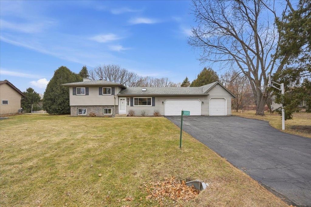 Photo of 3880 Sunny Wood DRIVE, Deforest, WI 53532 (MLS # 2017709)
