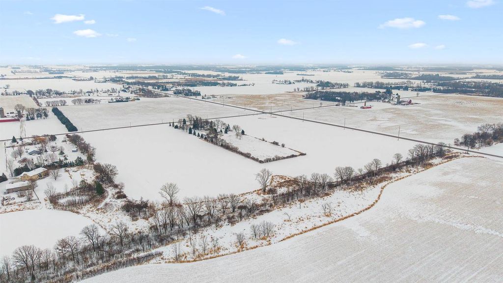 Photo of County Rd E, Omro, WI 54963 (MLS # 50318875)