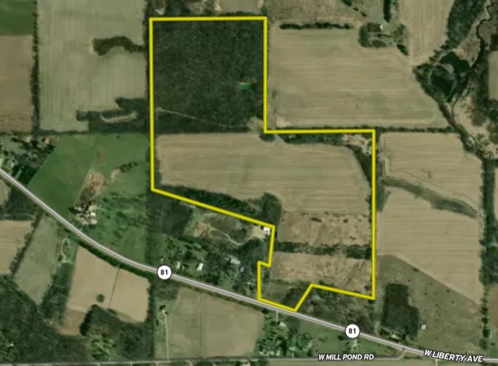 Photo of 123.5 M/L Acres State Road 81, Beloit, WI 53511 (MLS # 2014494)