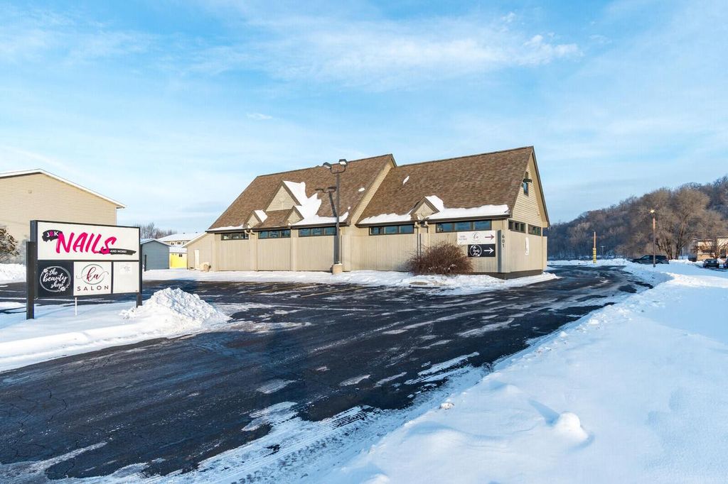 Photo of 601 McHugh ROAD #C, Holmen, WI 54636 (MLS # 1947438)