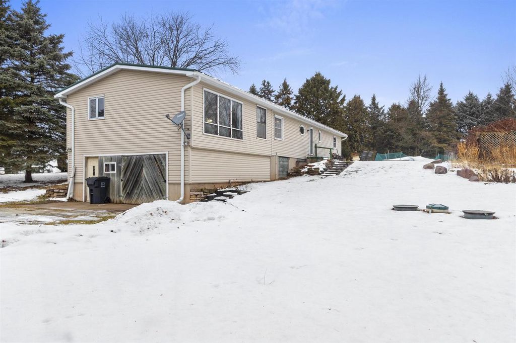 Photo of 7173 County Hwy Pp, Greenleaf, WI 54126 (MLS # 50319712)
