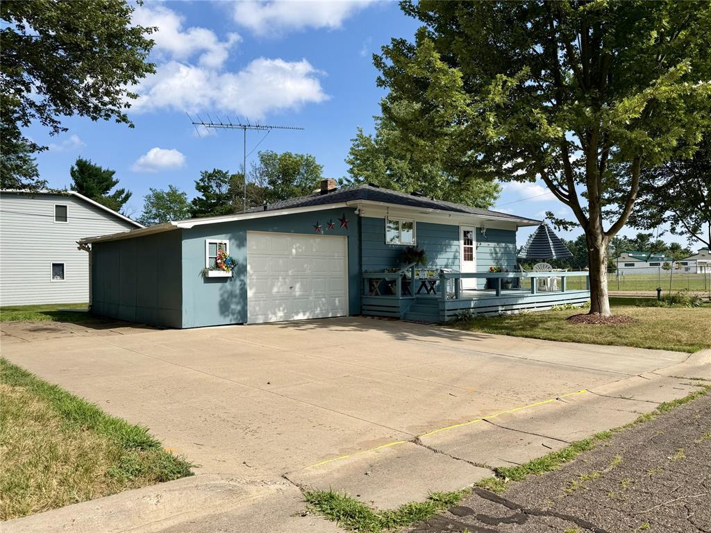 Photo of 404 Edward STREET, Chippewa Falls, WI 54729 (MLS # 1603683)