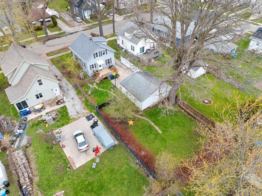 Photo of 315 14th AVENUE, Green Bay, WI 54303 (MLS # 50324482)