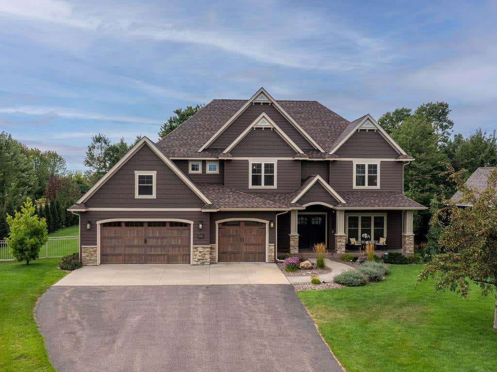 Photo of 4766 S Oakwood Hills Parkway, Eau Claire, WI 54701 (MLS # 1604611)