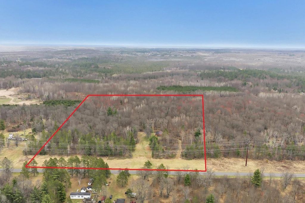 Photo of N17260 Tower Line ROAD, Pembine, WI 54156 (MLS # 50324716)