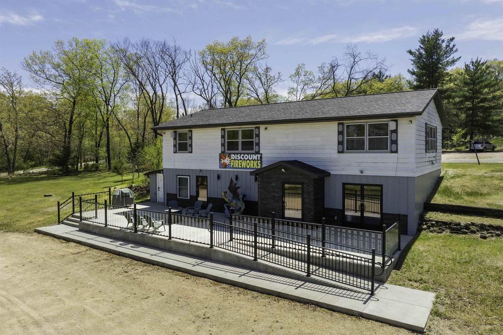 Photo of W6313 State Road 23 ROAD, Oxford, WI 53952 (MLS # 2023317)