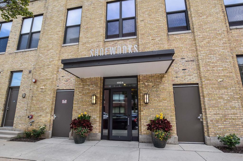 Photo of 1924 N Hubbard STREET #215, Milwaukee, WI 53212 (MLS # 1950813)
