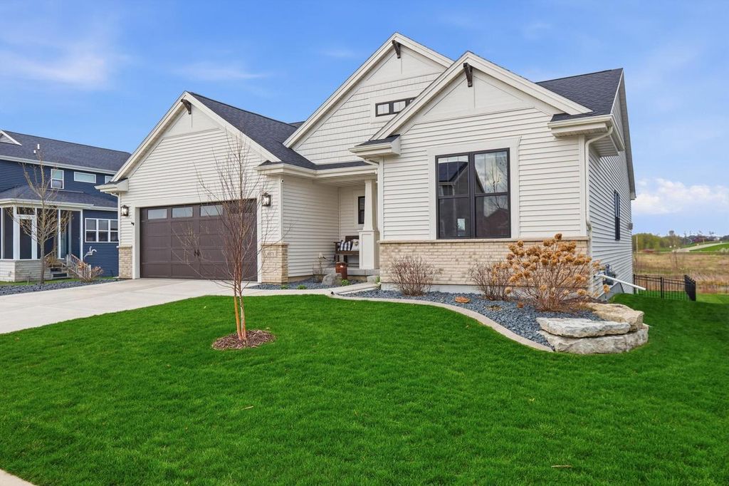 Photo of 6071 Shooting Star COURT, Mcfarland, WI 53558 (MLS # 2020625)