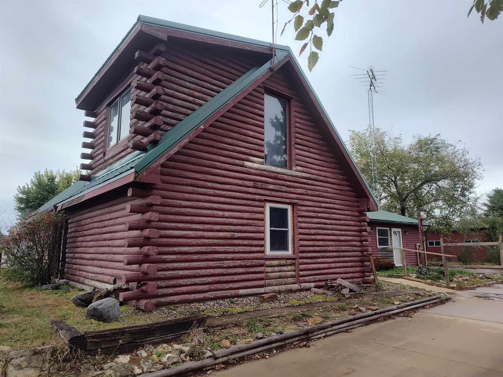 Photo of 405 Airport Rd ROAD, Boscobel, WI 53805 (MLS # 2015833)