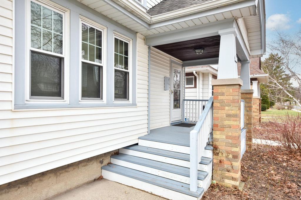 Photo of 6425 W Chambers STREET, Milwaukee, WI 53210 (MLS # 1954830)