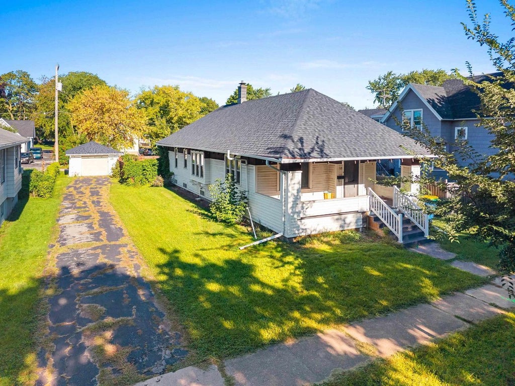 Photo of 508 S Maple AVENUE, Green Bay, WI 54303 (MLS # 50332793)