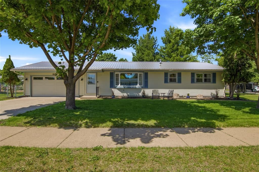 Photo of 1122 Piedmont ROAD, Eau Claire, WI 54703 (MLS # 1601398)