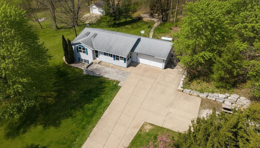 Photo of 15208 W Carroll ROAD, Brodhead, WI 53520 (MLS # 2021546)