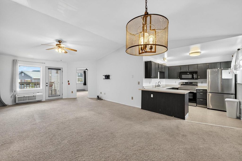 Photo of 2954 King James WAY #4, Fitchburg, WI 53719 (MLS # 2011458)