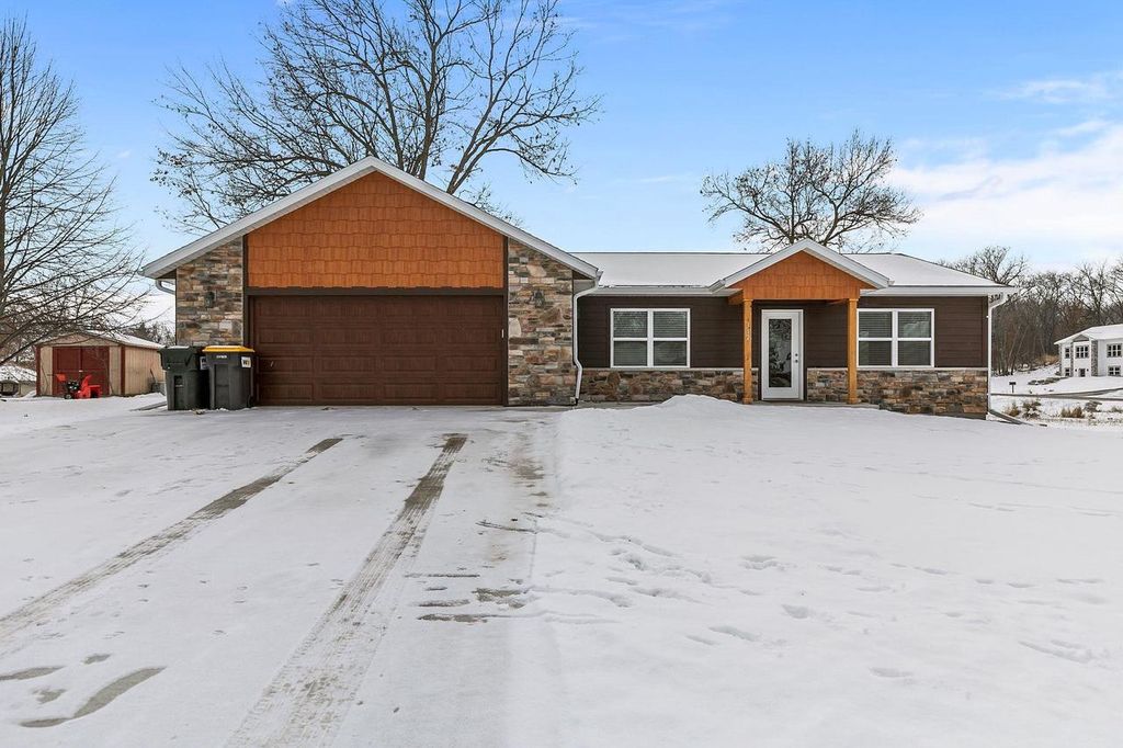 Photo of 312 Brooke CIRCLE, Montello, WI 53949 (MLS # 2014521)