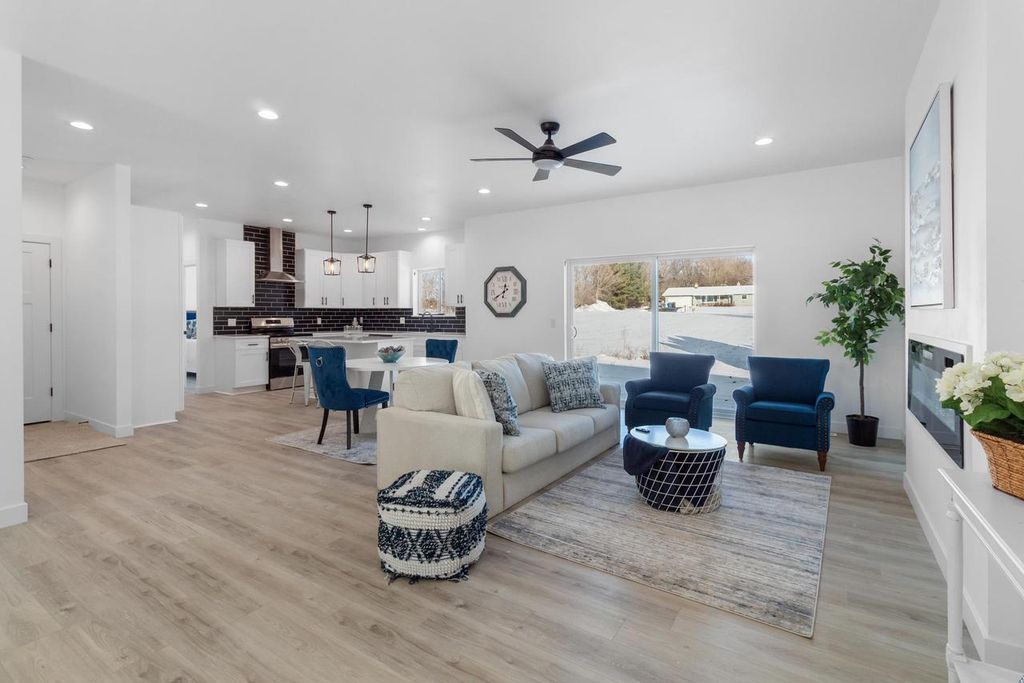 Photo of 5614 Glorious DRIVE, Madison, WI 53718 (MLS # 2014293)