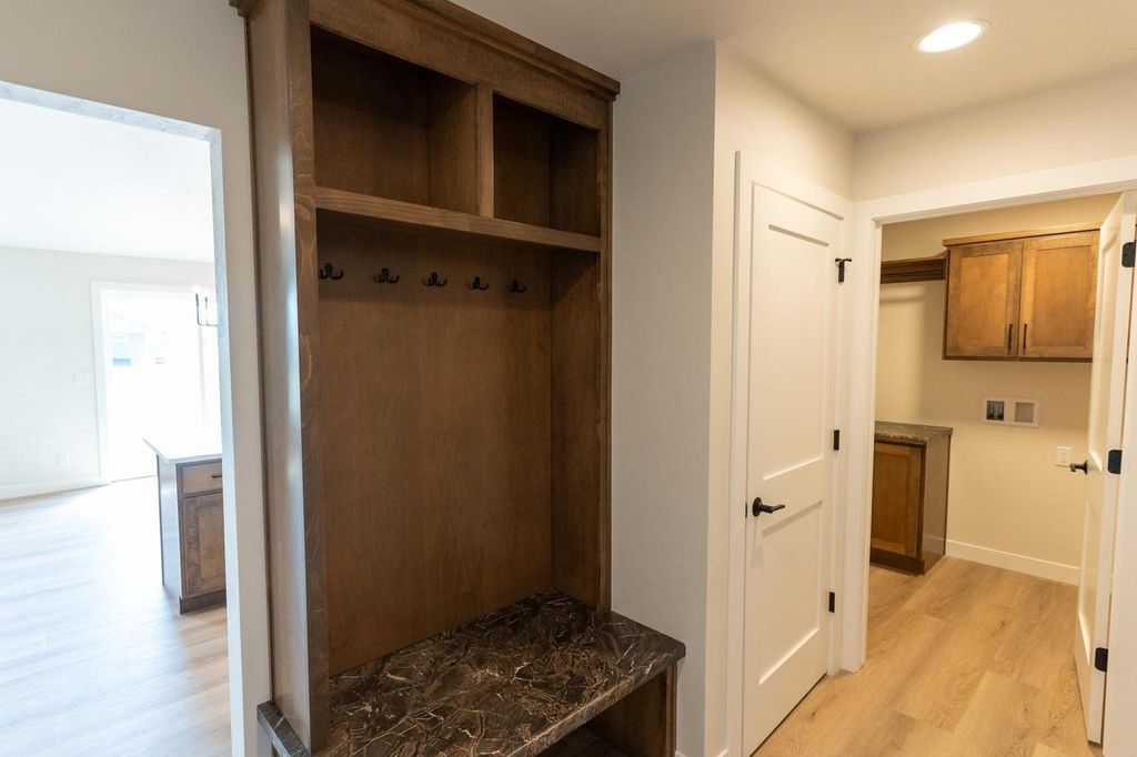Photo of N9222 Anton STREET, Appleton, WI 54915 (MLS # 50325634)