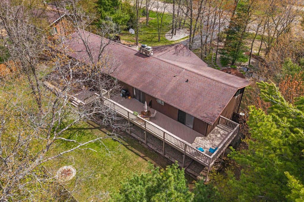 Photo of 321 Crossbow DRIVE, Plover, WI 54467 (MLS # 22601910)