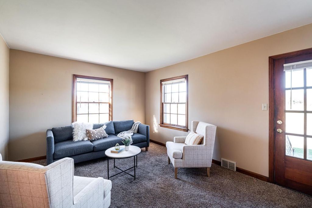 Photo of 2411 W Mill ROAD, Glendale, WI 53209 (MLS # 1941754)