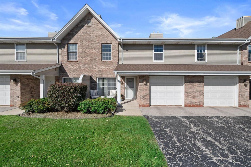 Photo of 617 Westfield WAY #C, Pewaukee, WI 53072 (MLS # 1983813)