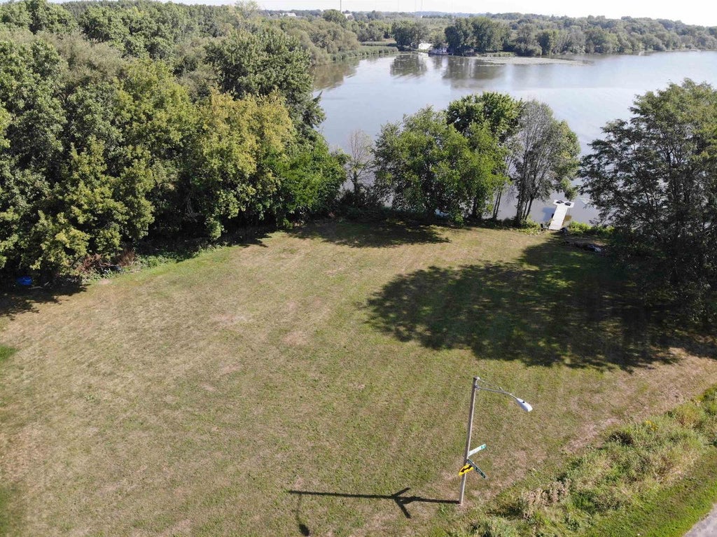 Photo of Driftwood LANE, Oshkosh, WI 54902 (MLS # 50331887)