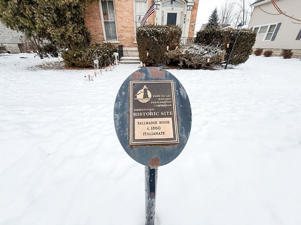 Photo of 225 Sheboygan STREET, Fond Du Lac, WI 54935 (MLS # 50320879)