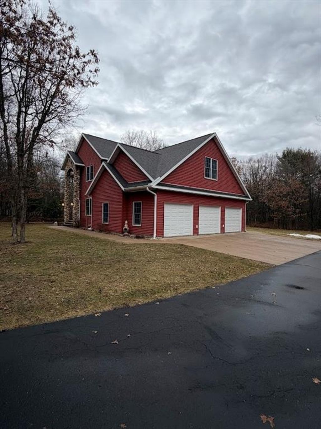 Photo of 1885 Buck Rub ROAD, Eau Claire, WI 54703 (MLS # 1599499)