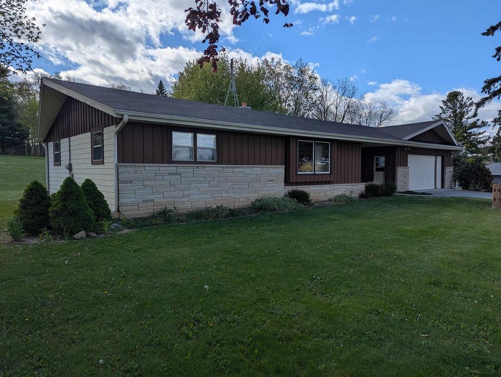 Photo of N3869 Rome ROAD, Rubicon, WI 53078 (MLS # 2020557)