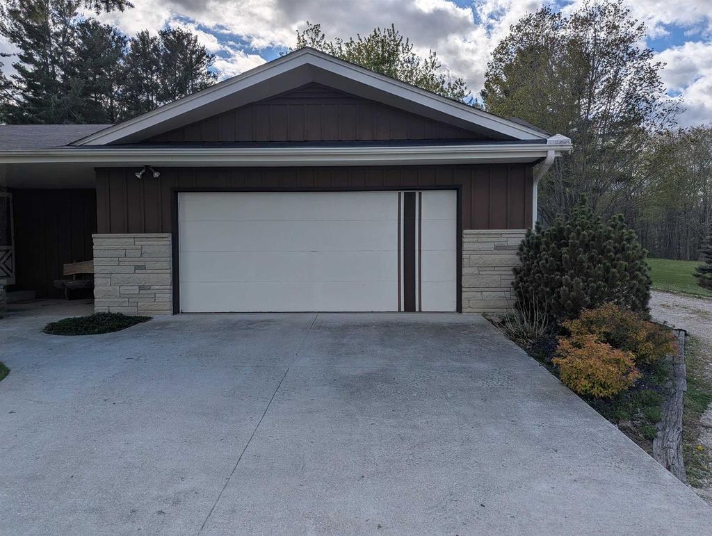 Photo of N3869 Rome ROAD, Rubicon, WI 53078 (MLS # 2020557)