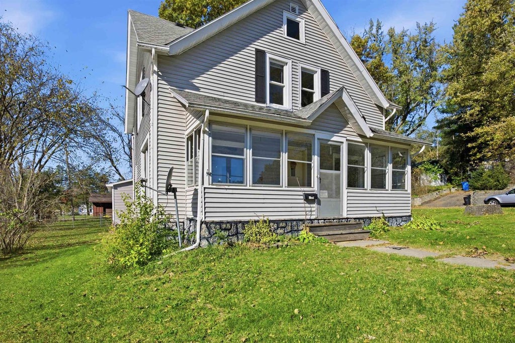 Photo of 1131 Bowman ROAD, Wisconsin Dells, WI 53965 (MLS # 2035072)