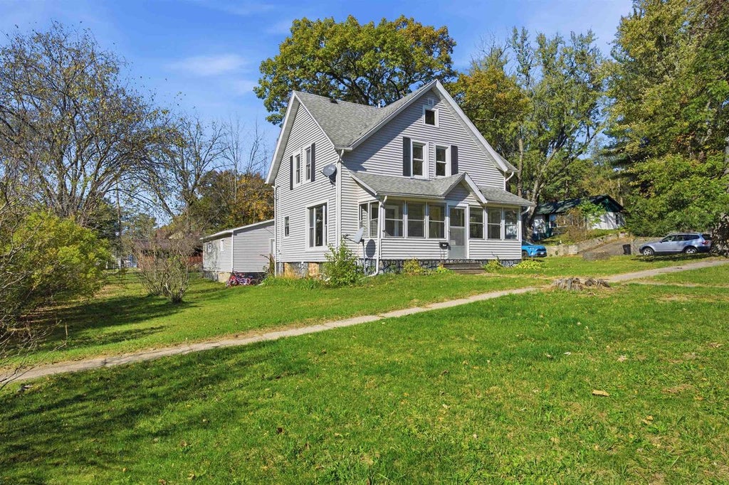 Photo of 1131 Bowman ROAD, Wisconsin Dells, WI 53965 (MLS # 2035072)