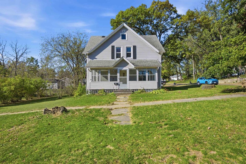 Photo of 1131 Bowman ROAD, Wisconsin Dells, WI 53965 (MLS # 2035072)