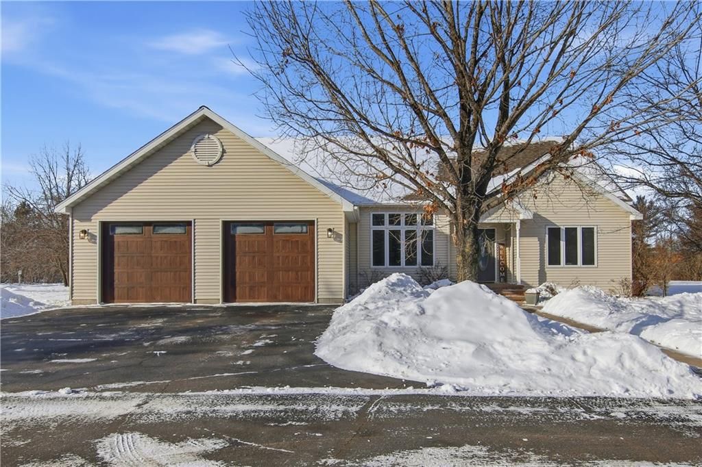 Photo of 710 260th STREET, Woodville, WI 54028 (MLS # 1598076)