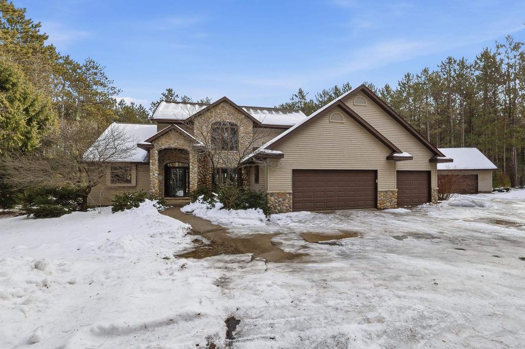 Photo of 1665 S Ponderosa DRIVE, Stevens Point, WI 54482 (MLS # 22600103)