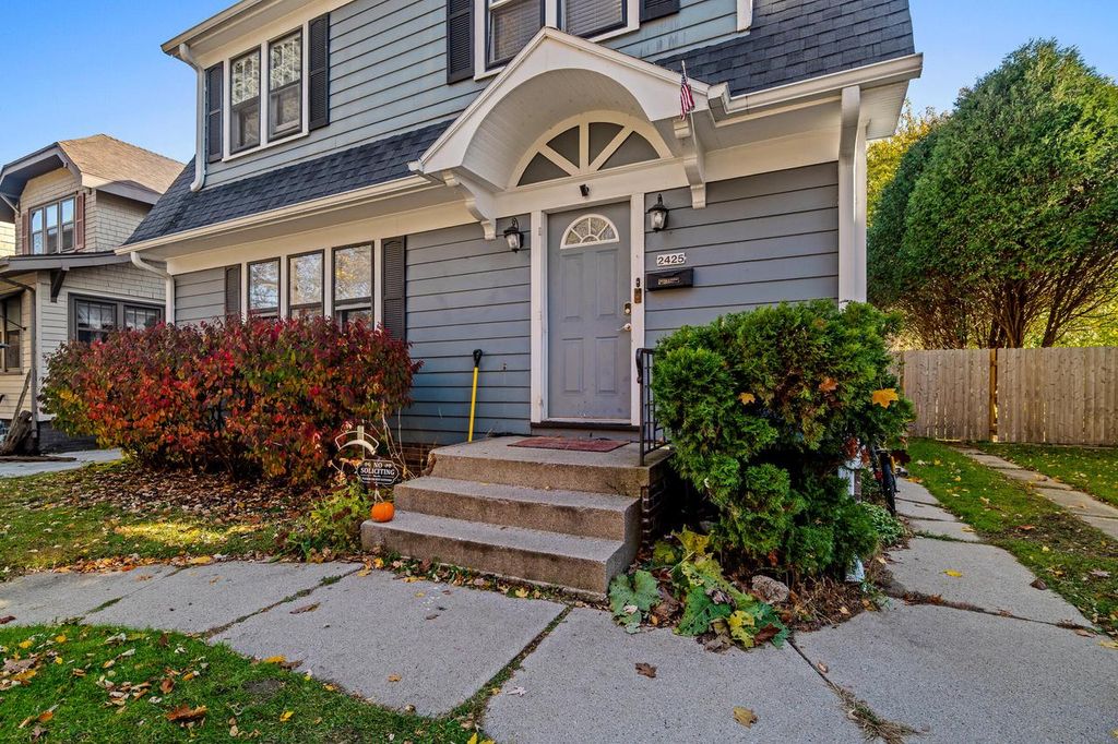 Photo of 2425 N 9th STREET, Sheboygan, WI 53083 (MLS # 1942538)