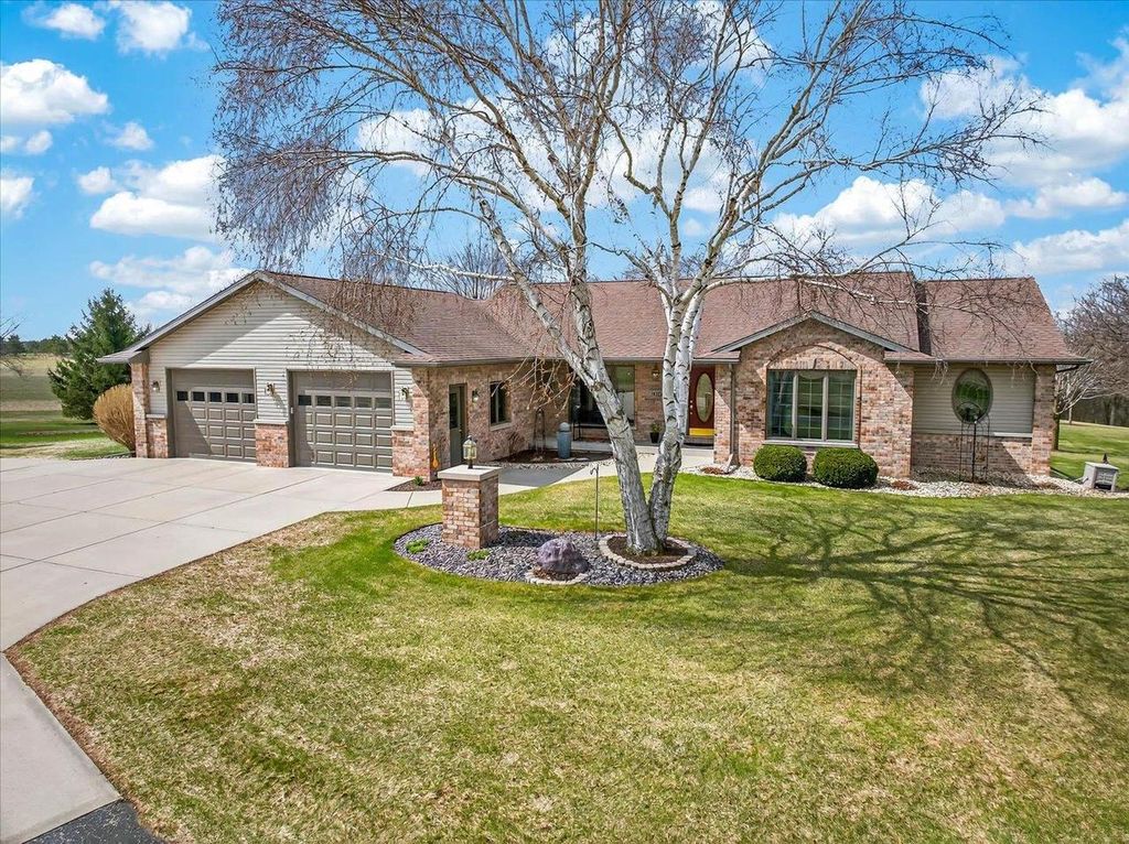 Photo of 10123 Fertile Ridge ROAD, Mount Horeb, WI 53572 (MLS # 2018985)