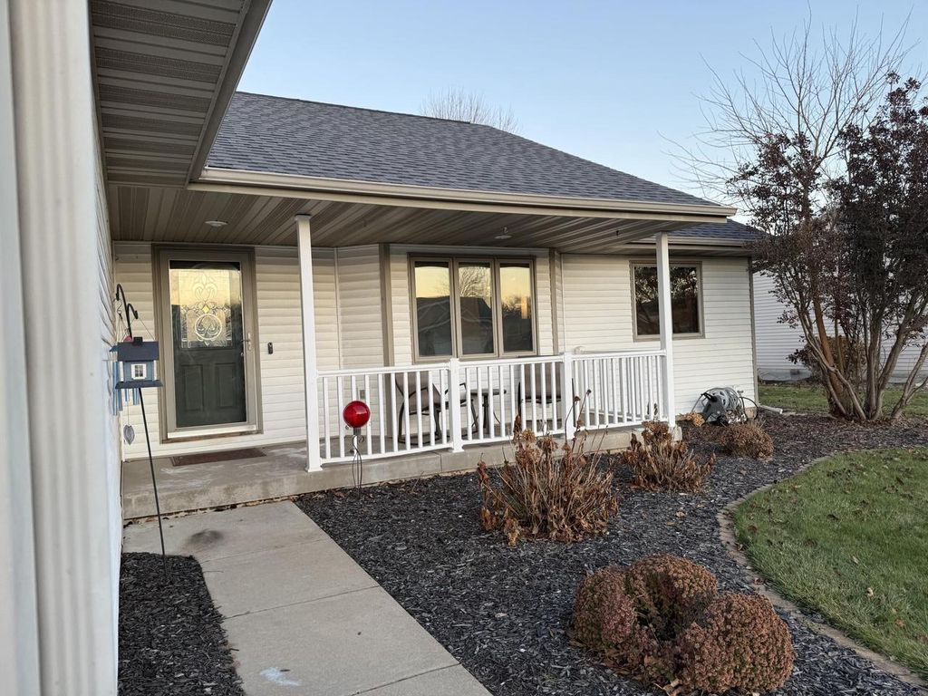 Photo of 1907 Viking AVENUE, Holmen, WI 54636 (MLS # 1943793)