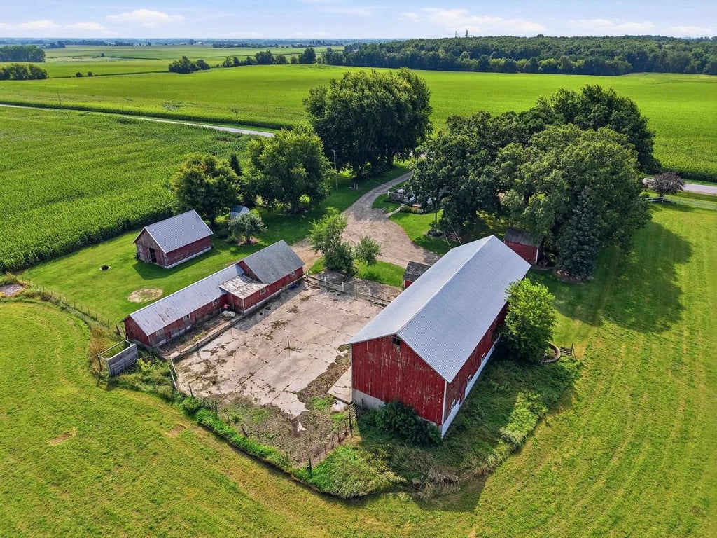 Photo of W5102 Bradley ROAD, Rio, WI 53960 (MLS # 2031460)
